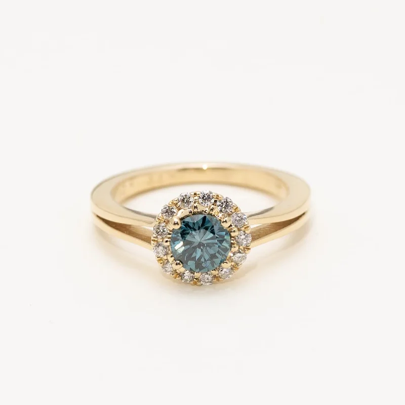 Blue Diamond Halo Engagement Ring in 14kt Yellow Gold (7/8ct tw)