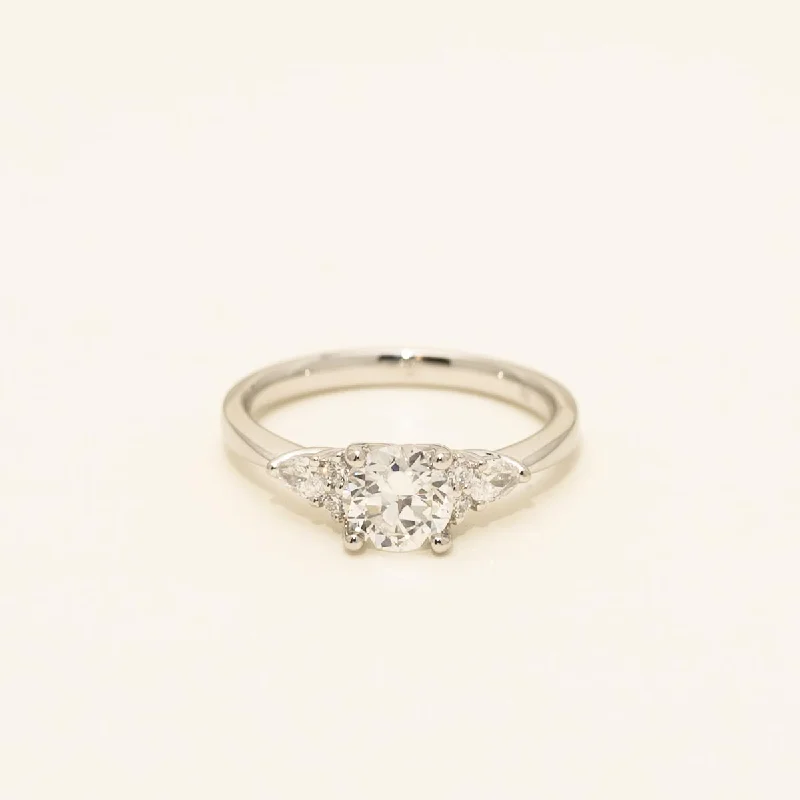 Diamond Engagement Ring in Platinum (7/8ct tw)