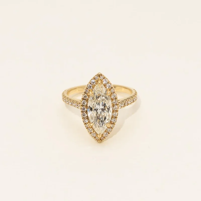 Marquise Diamond Halo Engagement Ring in 18kt Yellow Gold (2 5/8ct tw)