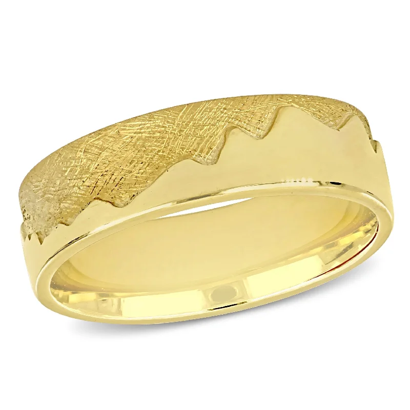 Miadora Mens Mountain Design Wedding Band in 14k Yellow Gold