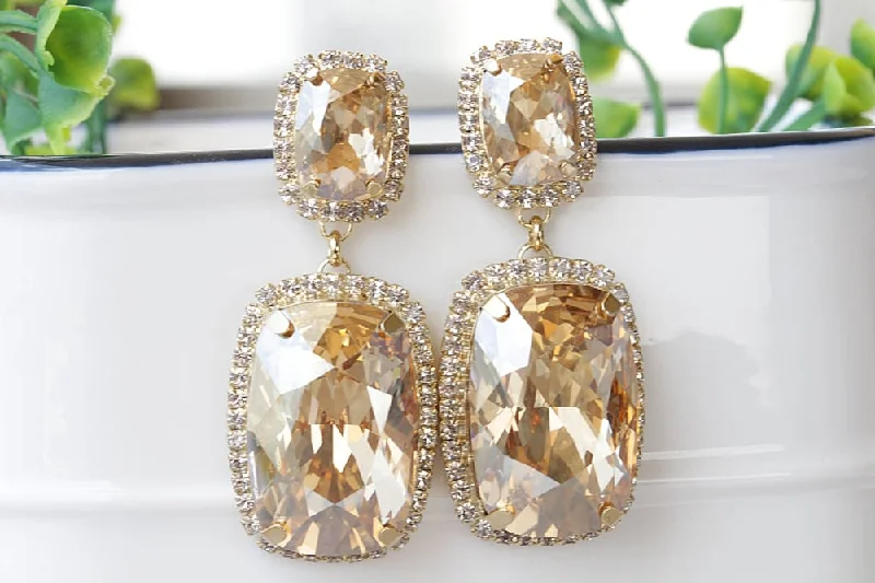 CHAMPAGNE DROP EARRINGS