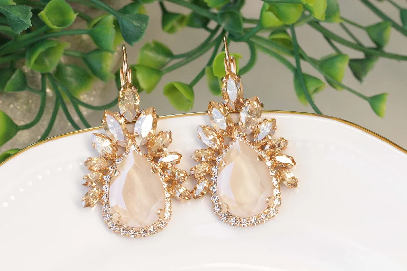 IVORY DROP Earrings