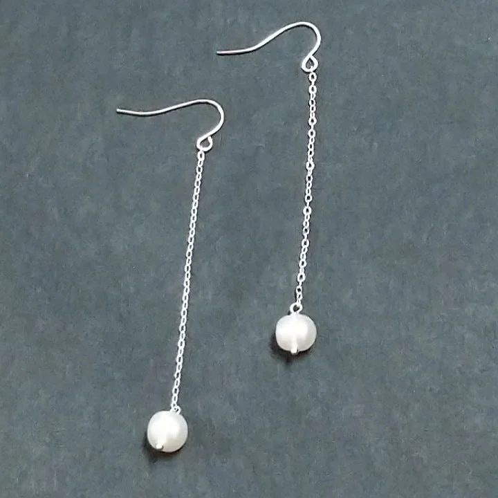 PEARLS ON SILVER CHAIN DROP EARRINGS