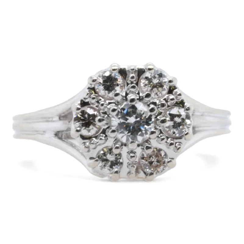 14K White Gold Diamond Cluster Ring