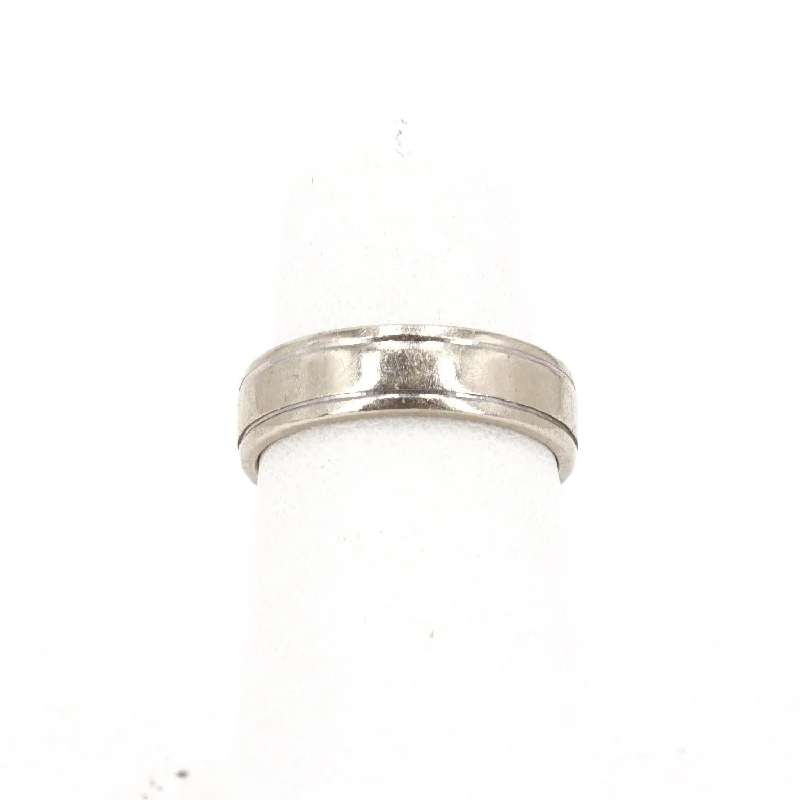 14K White Plain Grooved Band