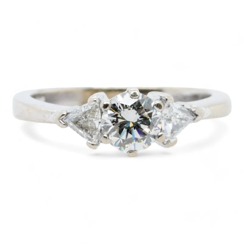 18K White Gold Round Diamond Center Ring with Trillion Diamond Accents