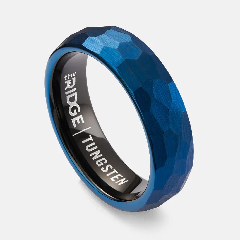 Ridge 6mm Hammered Ring Set - Alpine Navy