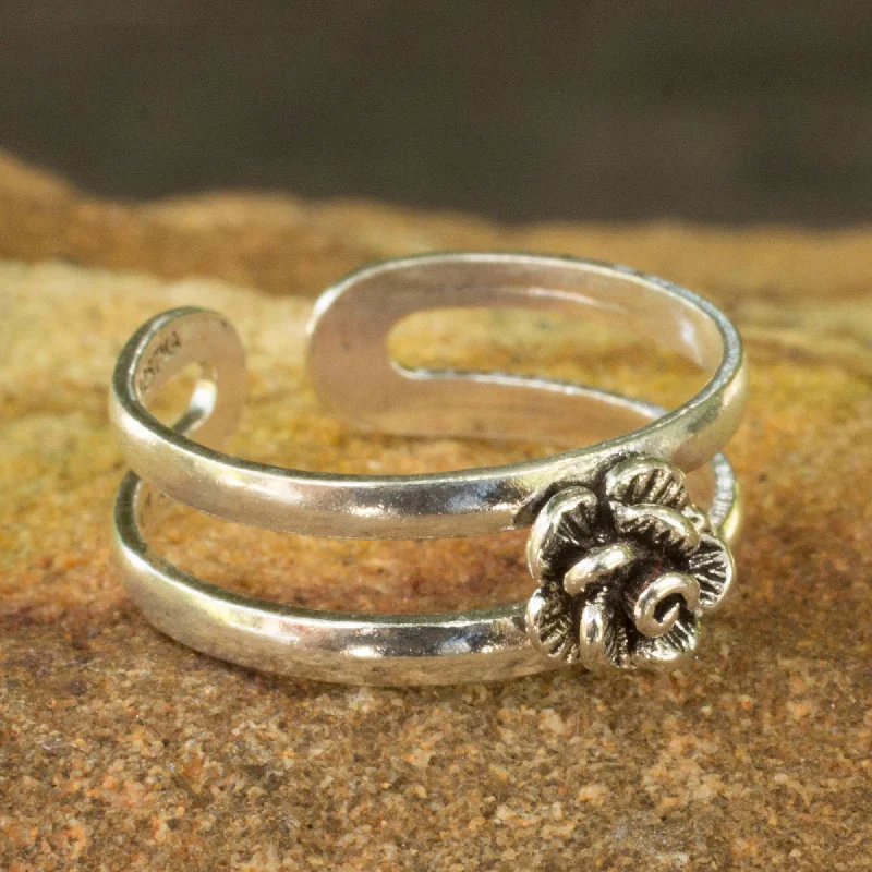 Romantic Rose Toe Ring in Sterling Silver Thai Artisan Jewelry