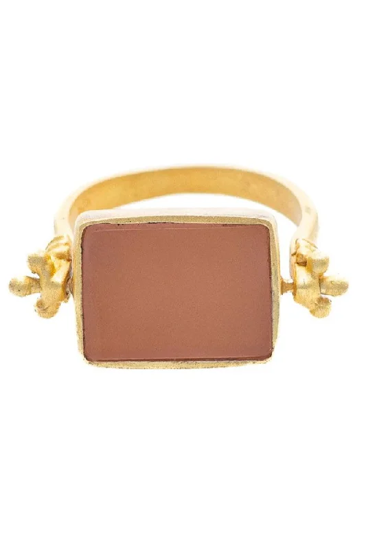 Rubyteva Esther Ring Pink Chalcedony