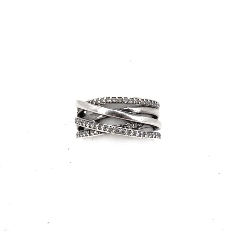 Sterling Silver Sparkling And Polished Lines Cubic Zirconia Band