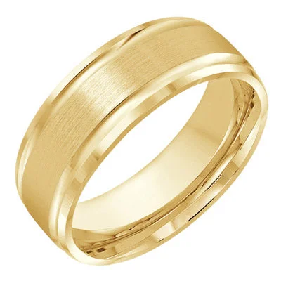 Mens Wedding Band in 14kt Yellow Gold (8mm)